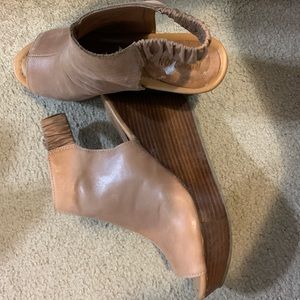 Kenneth Cole gently used